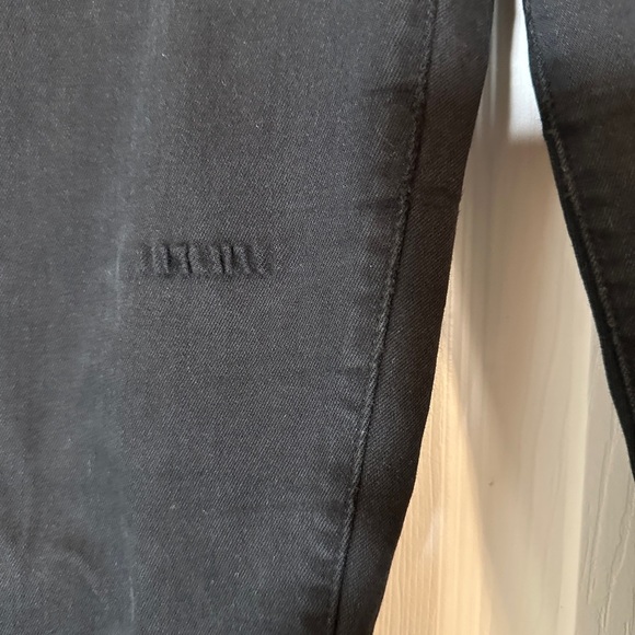 Black Uniqlo Jeans size 12 - Picture 9 of 9